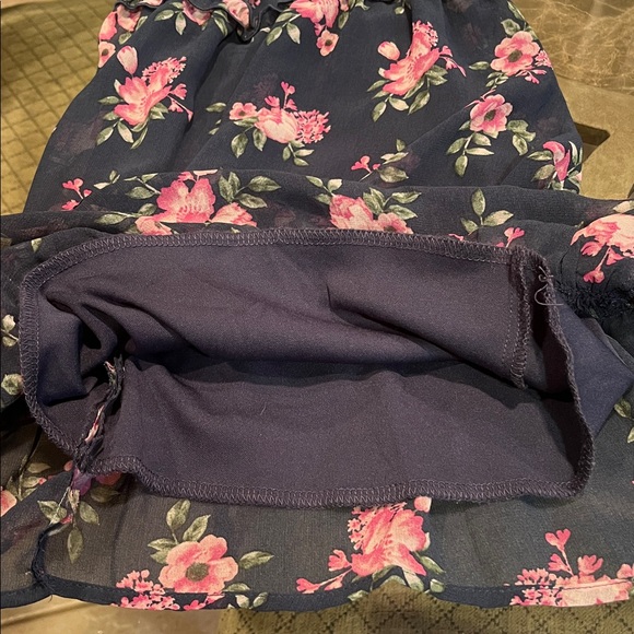 Upcycled Denim Jeans & Floral Ruffle Crop Top Set Boho Y2K One-of-a-Kind - Picture 11 of 13